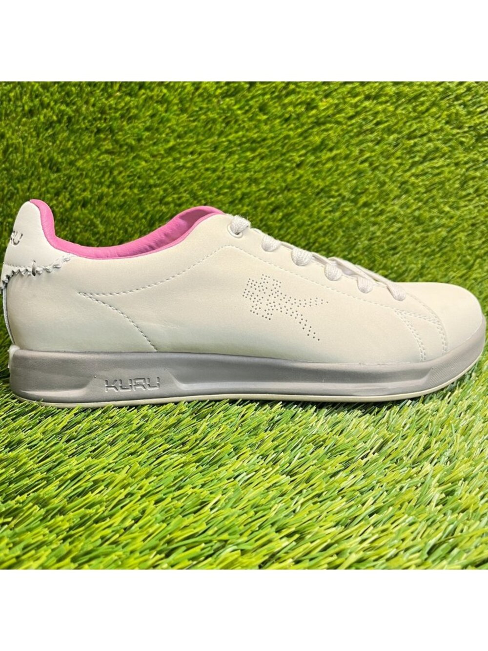 Kuru Roam Classic Court Womens Size 10.5 Beige Athletic Leather Shoes Sneakers